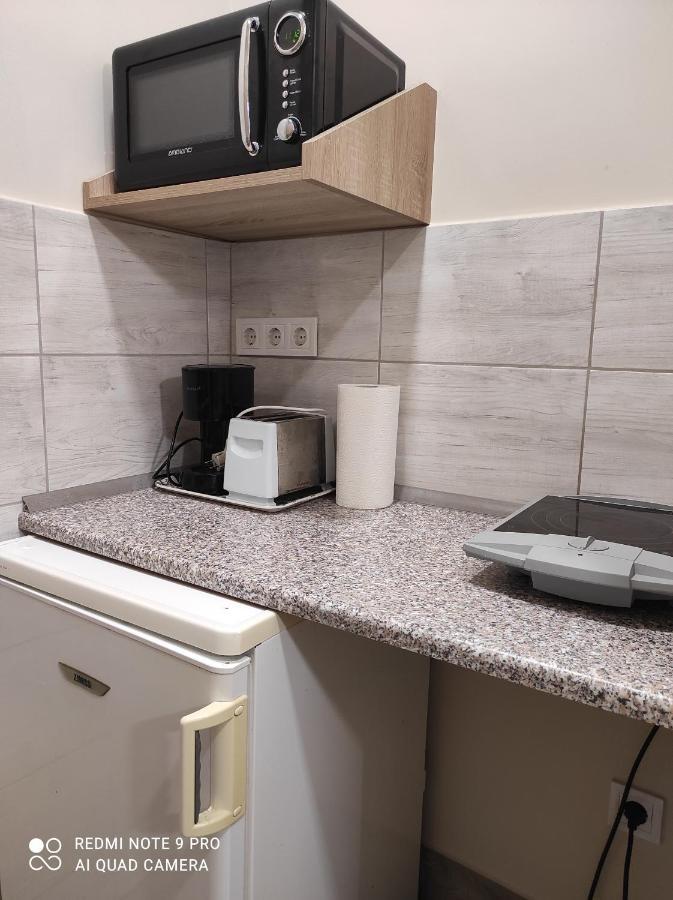 Desi Apartman Kaposvar Luaran gambar